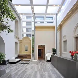 House Hotel CTA